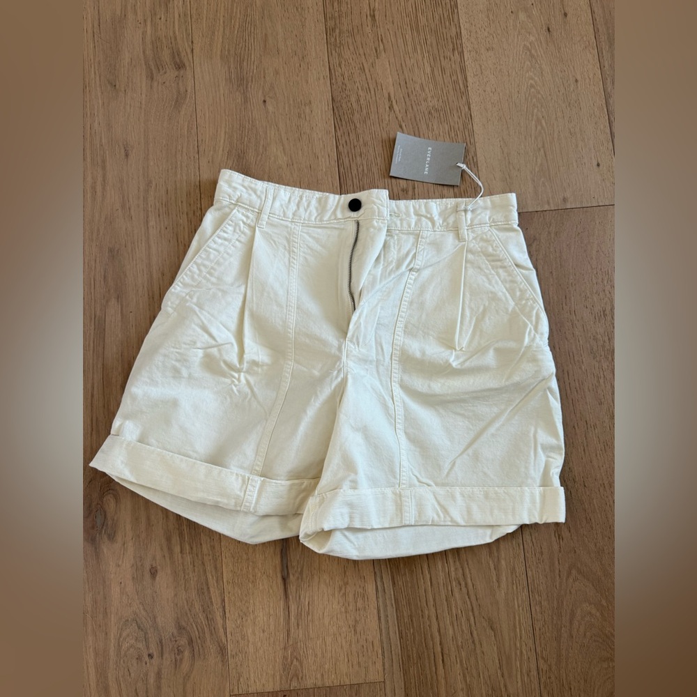 Everlane Cream  Shorts High-Waisted Relaxed Fit